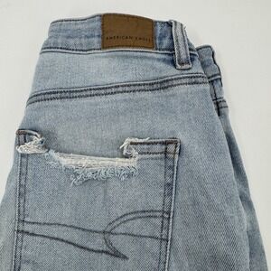 American Eagle Outfitters Mom‎ Jeans Light Wash Distressed Ripped High Waisted